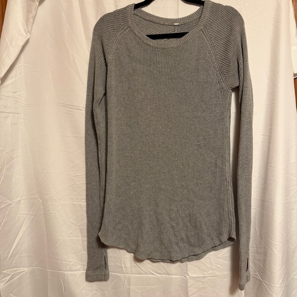 Lululemon Athletica Gray Long Sleeve Top - Picture 1 of 7